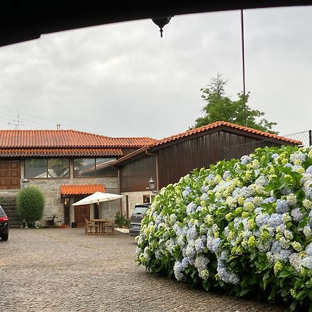 Bergui Guesthouse - Em Guimaraes Desde 2017 Eksteriør billede