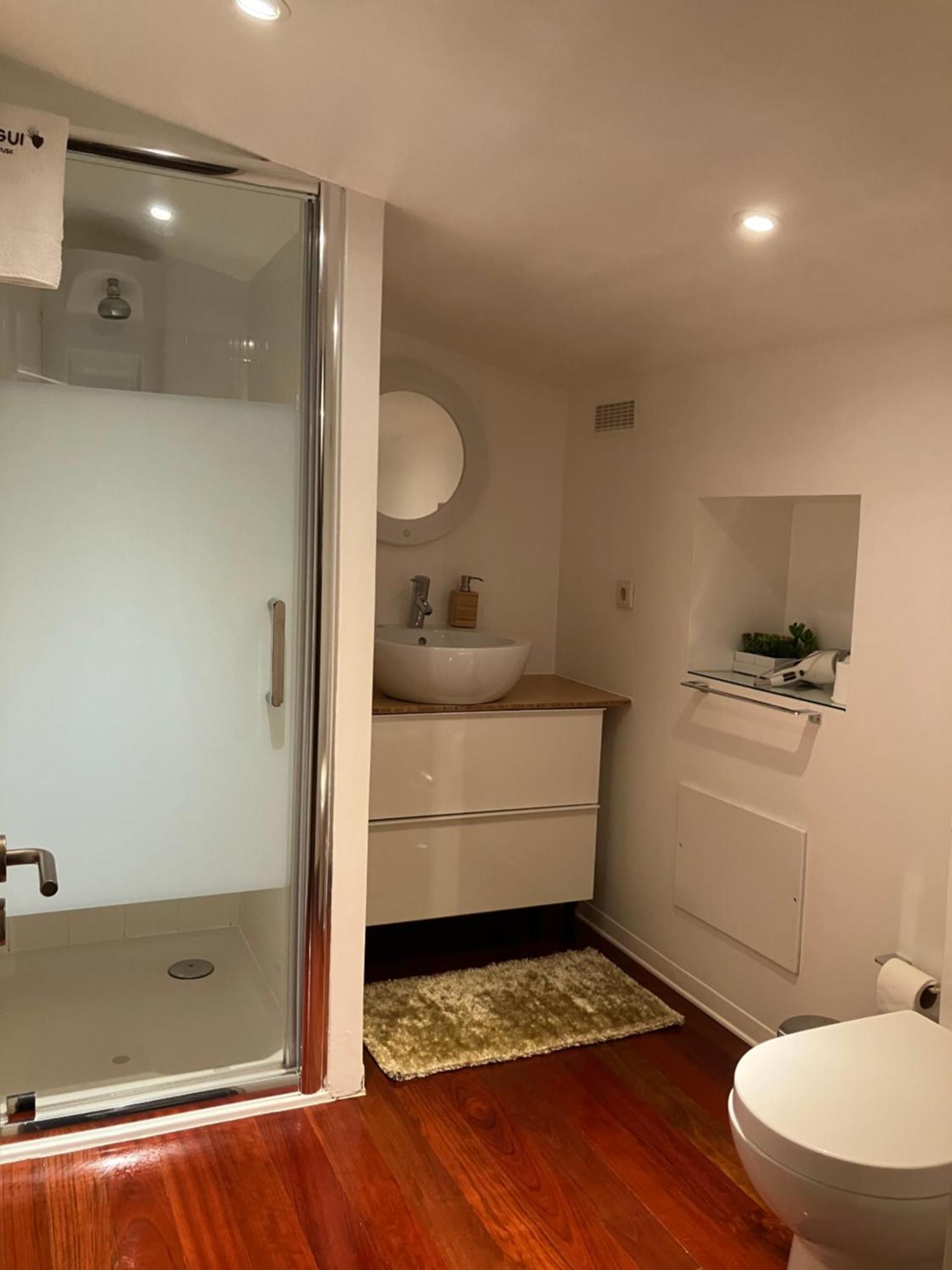 Bergui Guesthouse - Em Guimaraes Desde 2017 Eksteriør billede