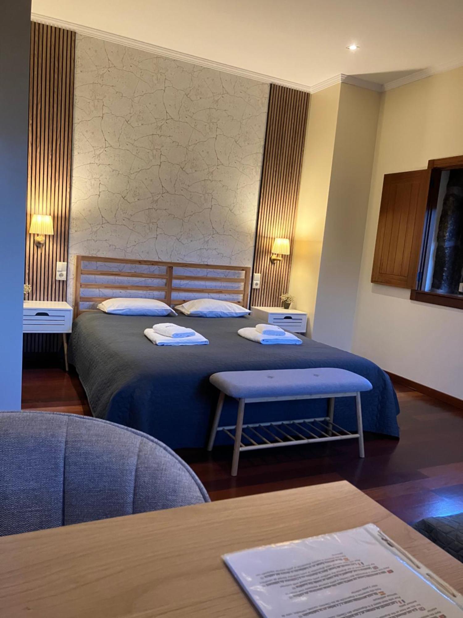 Bergui Guesthouse - Em Guimaraes Desde 2017 Eksteriør billede